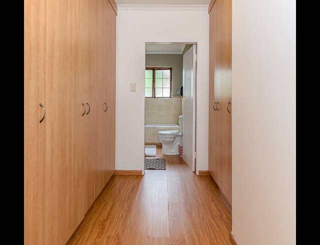 4 BEDROOM HOUSE FOR SALE IN WATERFORD ESTATES